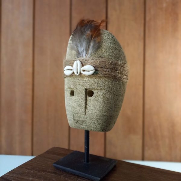 Display Statue – Paras Stone Mask on Iron Stand | Balinese Handmade Decor - Image 4