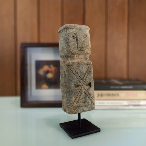 Ethnic Minimalist Statue