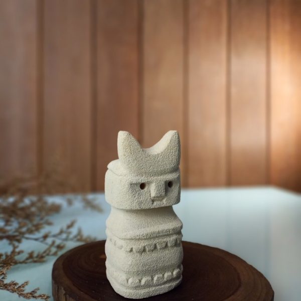 Decorative Primitive Sandstone Statue 11cm handmade cream Batu Paras carving with boho style