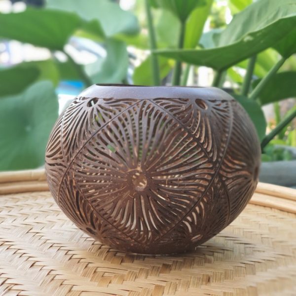 Handmade Coconut Shell Candle Holder | Decoration for Bedroom & Living Room - Image 4