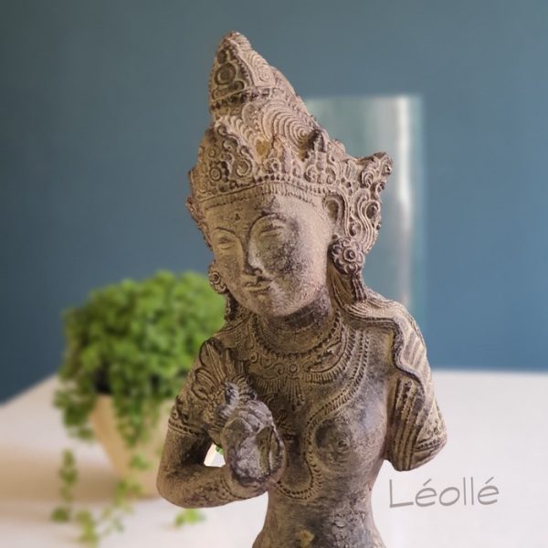 Bali Torso Goddess Statue for Living Room Interior - Image 4