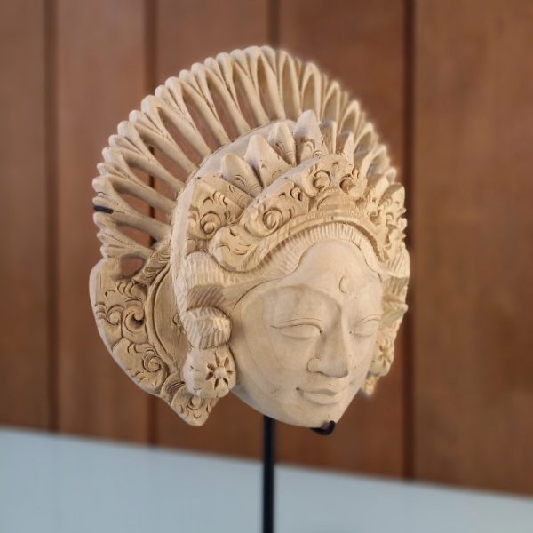 Topeng Janger Bali Natural on Stand 26cm Hand-Carved Pangarbuaya Wood Mask with Iron Base – Handmade in Bali - Image 5
