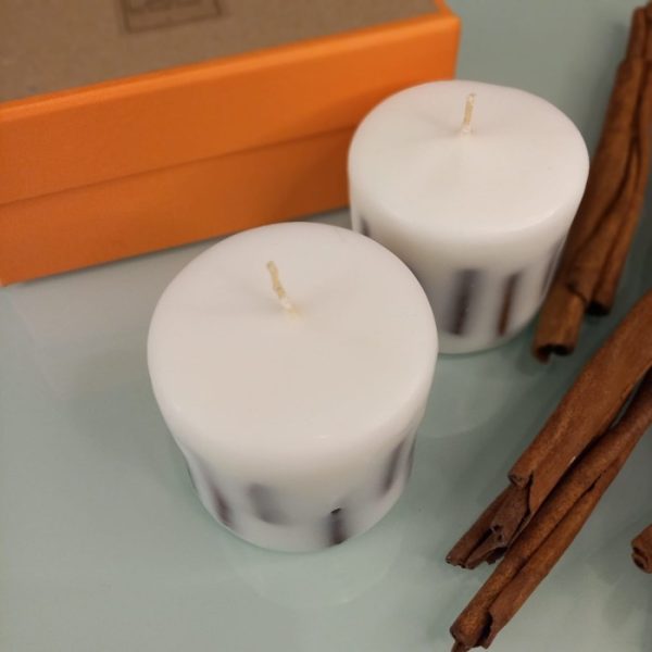 Cinnamon Aromatherapy Candle Gift Set - Image 2