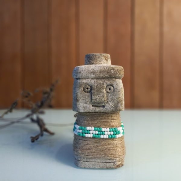 Statue of Paras Stone Carving Ornament – Handmade Bali Desk Decoration - Image 6