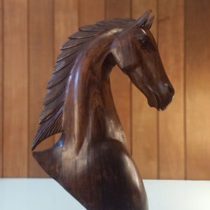 Feng Shui Horse Figurine – Symbol of Happiness and Prosperity