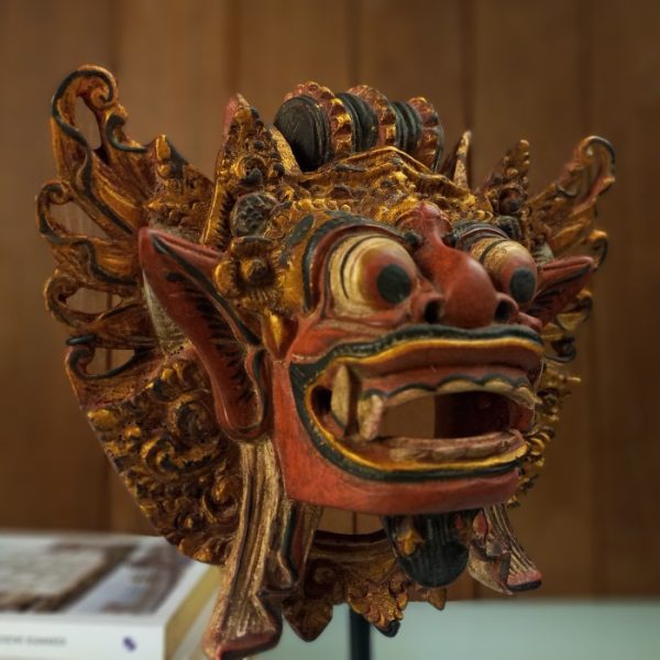 Antique Barong Head Sculpture for Home Decor – Balinese Wood Carving - Image 9