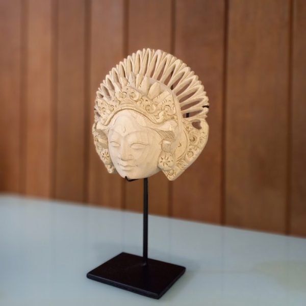 Topeng Janger Bali Natural on Stand 26cm Hand-Carved Pangarbuaya Wood Mask with Iron Base – Handmade in Bali - Image 4