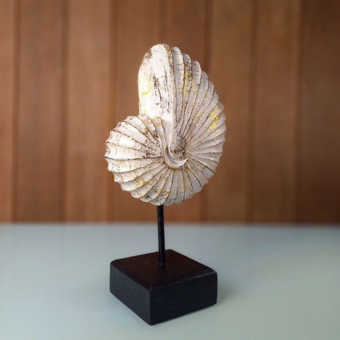 Unique Sea Shell Carving Table Ornament – White Wash Finish - Image 3