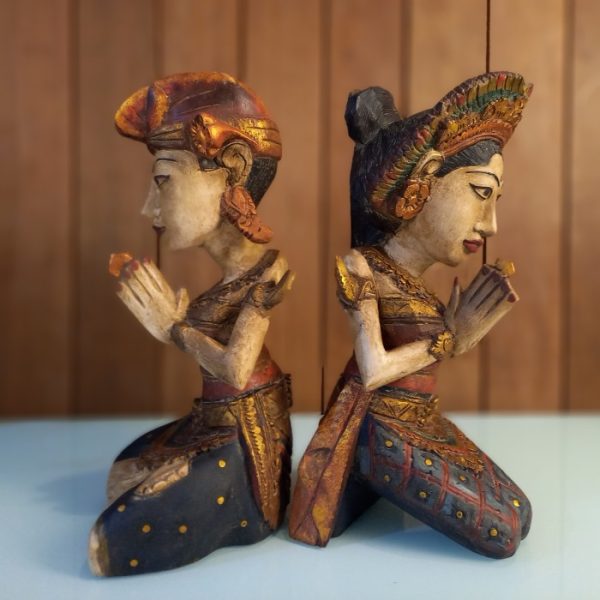 Balinese Wedding Couple Statues – Unique Wedding Gift from Bali - Image 4