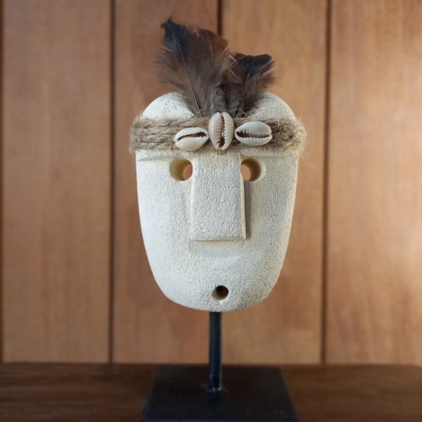 Sumba Stone Mask Display Statue – Tribal Desk Decoration on Iron Stand