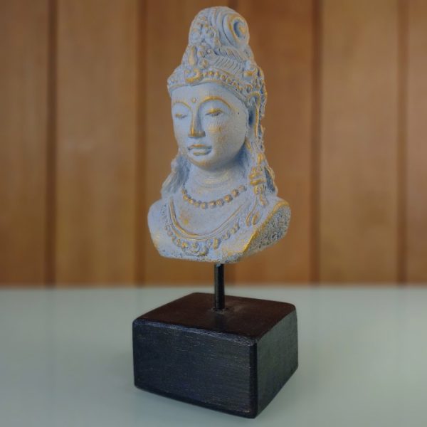 Goddess Sri Statue – 20cm Table Decoration - Image 5
