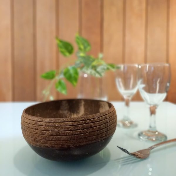 Natural Coconut Bowl for Smoothies, Salads, and Desserts - Image 5