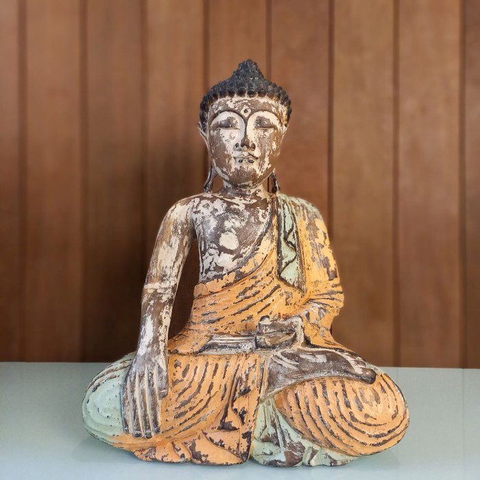 Buddha statue