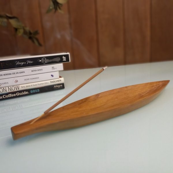 Teak Wood Incense Stick Holder – Leaf Motif