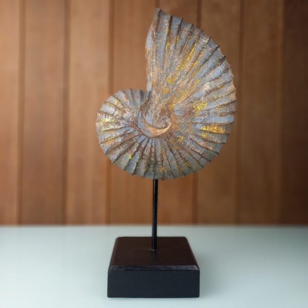 Antique Blue & Gold Sea Shell Statue – Unique Hand-Carved Table Decor from Bali - Image 5