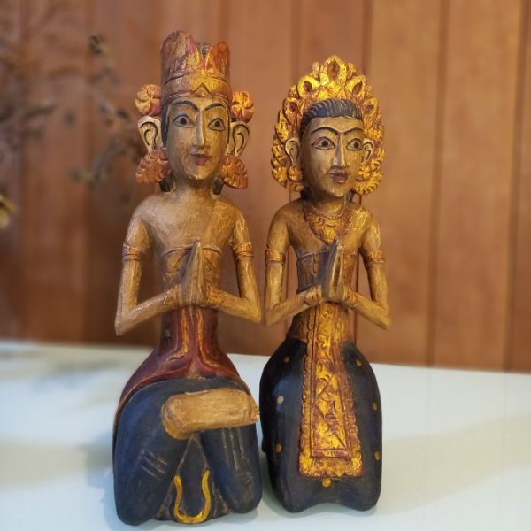 Balinese Wedding Couple Statue - Image 8