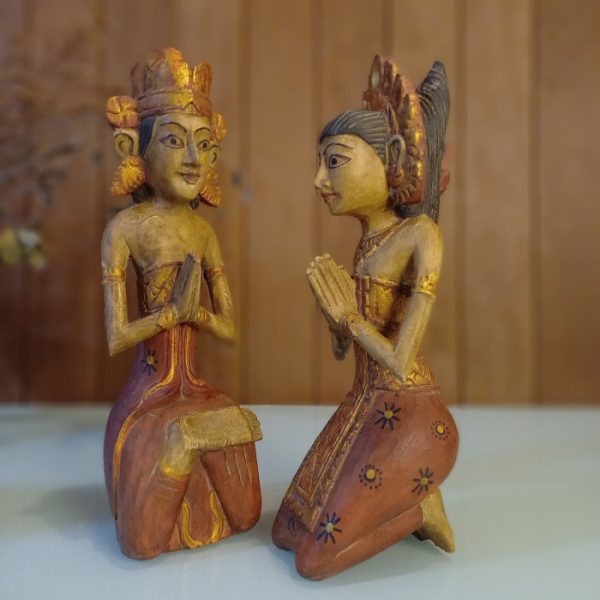 Balinese Wedding Couple Statue - Image 6