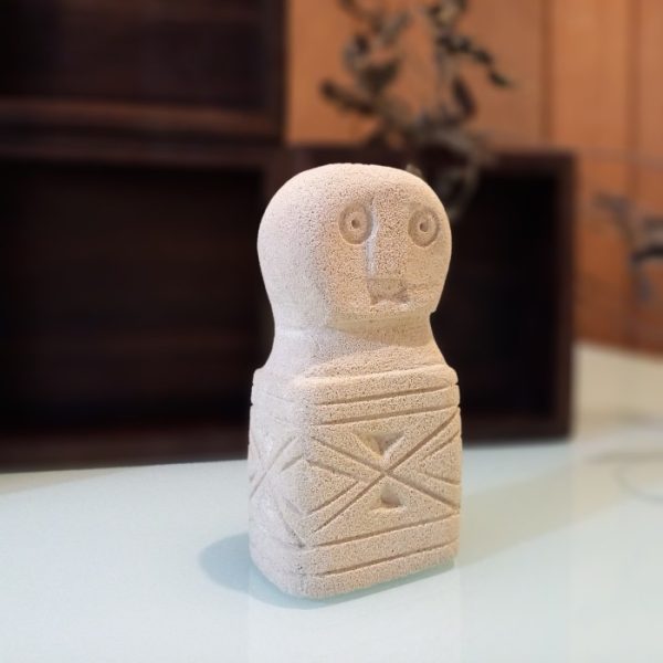 Hand-Carved Sumba Tribal Stone Statue – Balinese Paras Stone Decor - Image 2