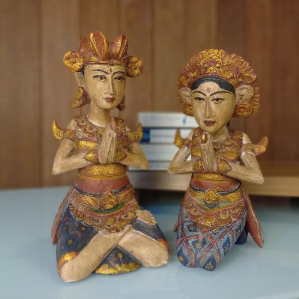 Balinese Wedding Couple Hand-Carved Wooden Statue - Image 6