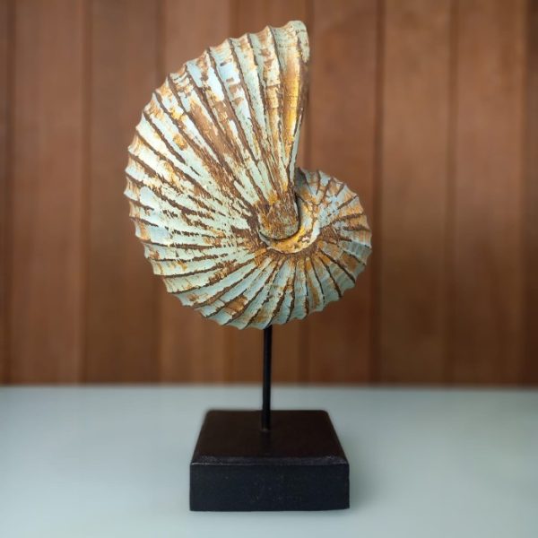 Antique Turquoise Sea Shell Statue – Hand-Carved Wooden Table Decor from Bali - Image 5