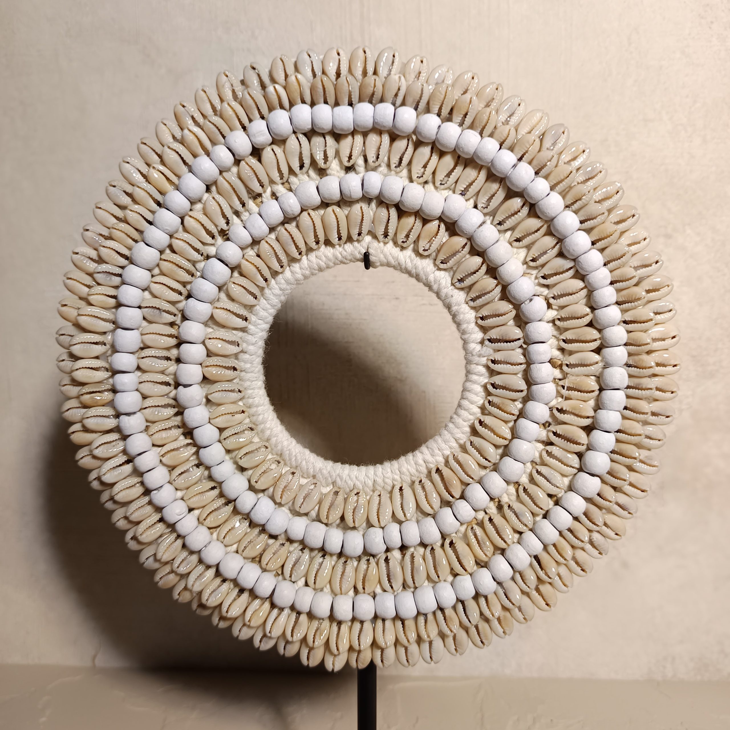 Papuan Shell Necklace Display – Handmade Bali Table Decor with Iron Stand - Image 6