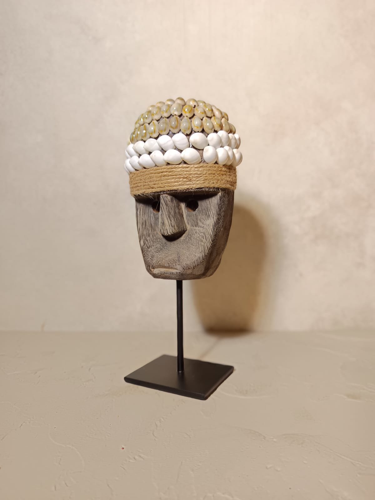 Balinese Wooden Mask Statue with Shell Decor – Table Ornament for Living Room - Image 2