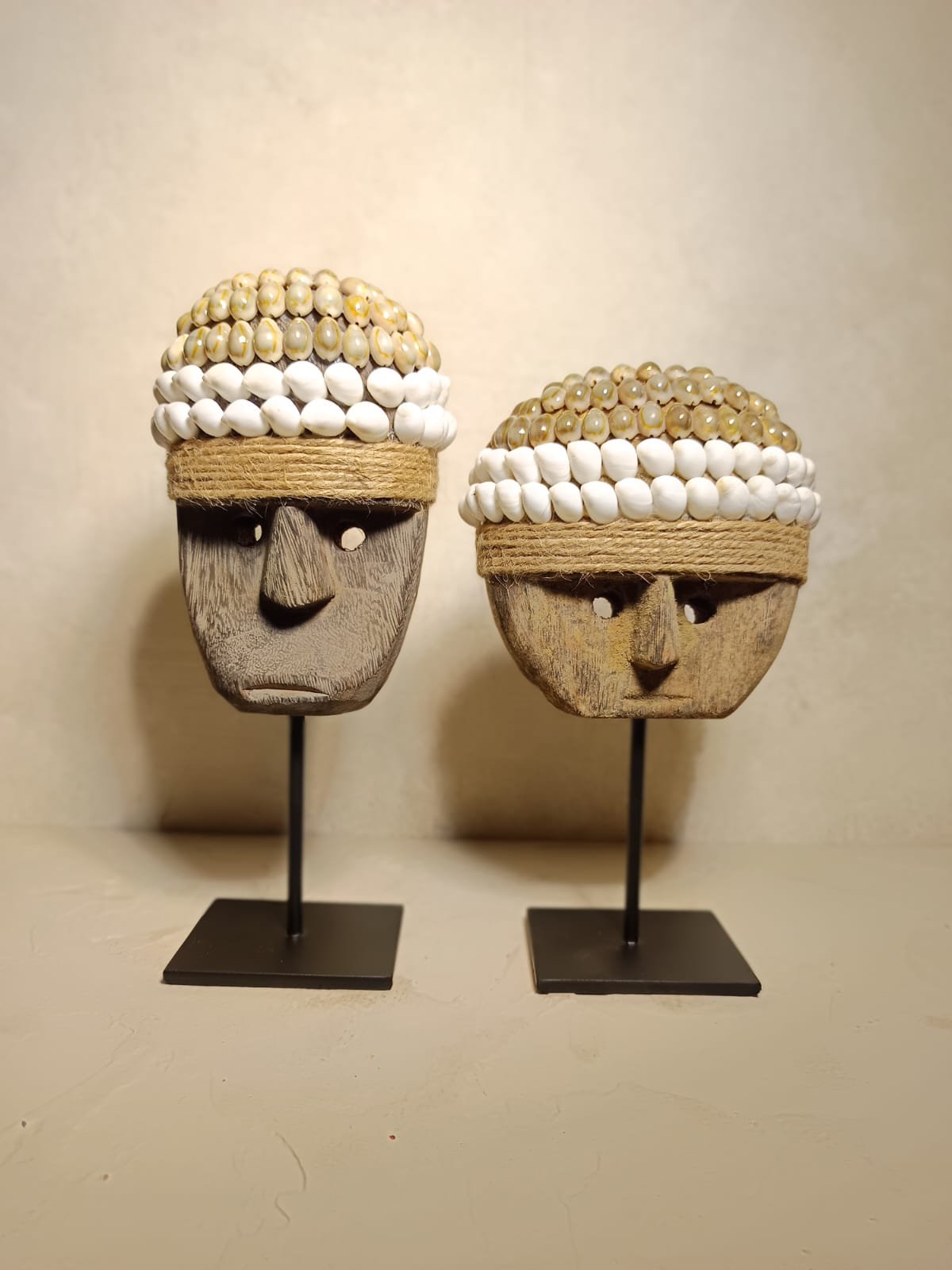 Balinese Wooden Mask Statue with Shell Decor – Table Ornament for Living Room - Image 4