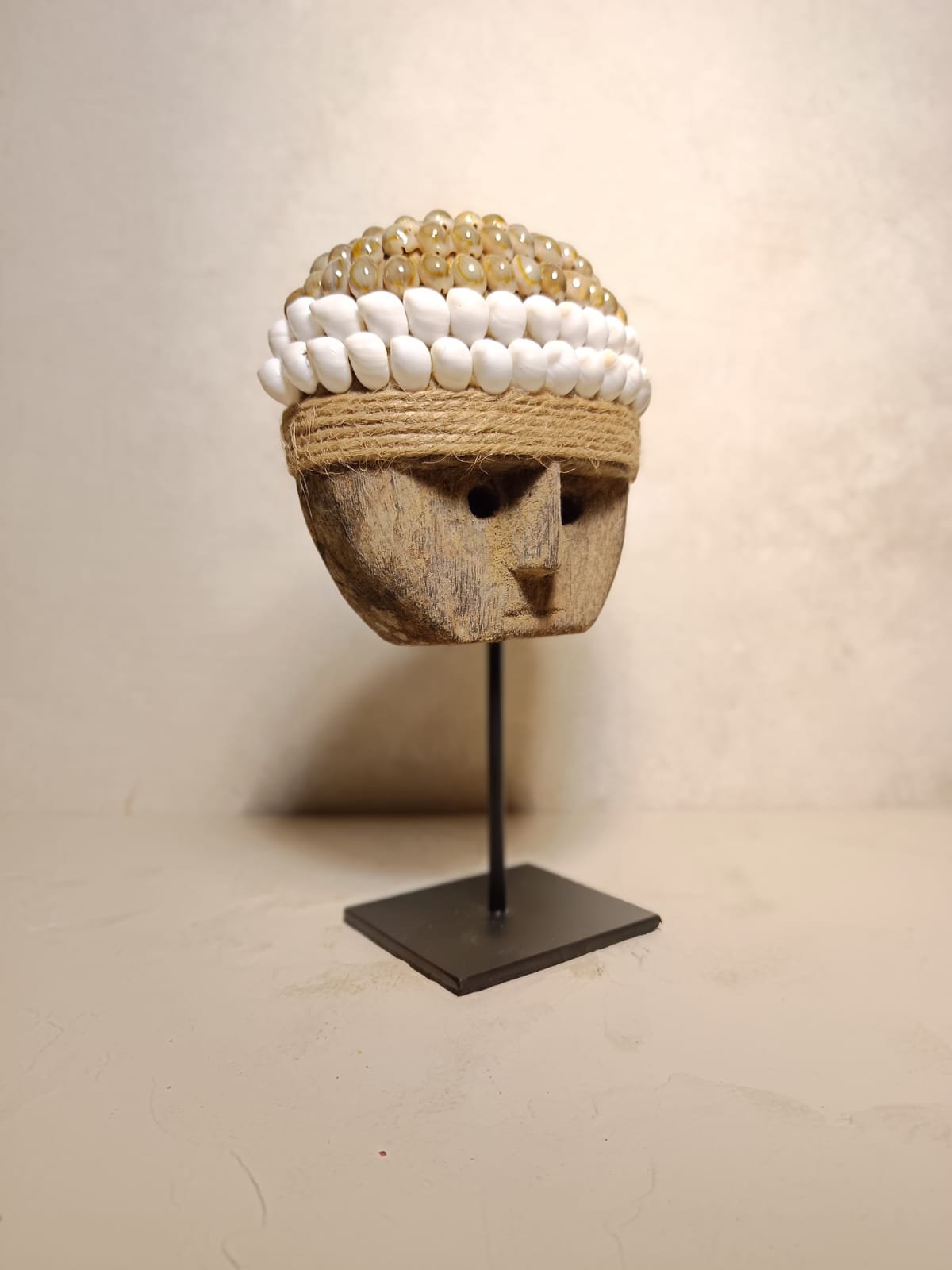 Balinese Wooden Mask Statue with Shell Decor – Table Ornament for Living Room - Image 5