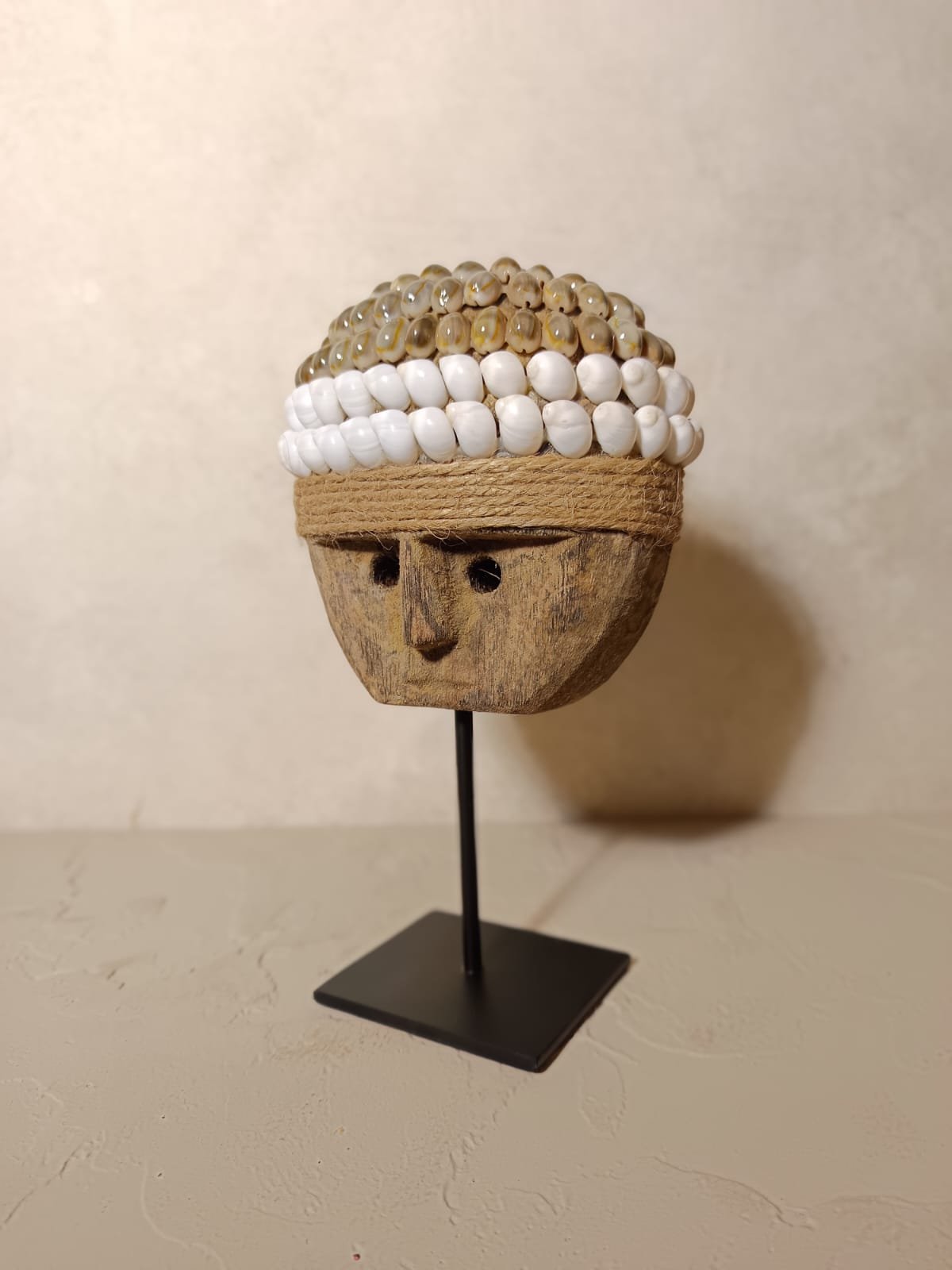 Balinese Wooden Mask Statue with Shell Decor – Table Ornament for Living Room - Image 6
