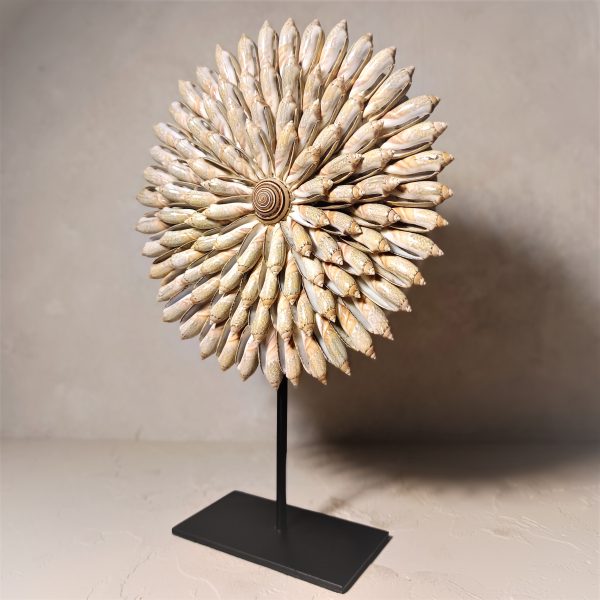 Handmade Bali Shell Panel Home Decor with Cotton Thread on Black Iron Stand
