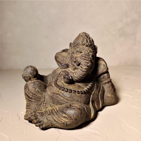 Relaxed Ganesha Statue – Spiritual Table Decor Handmade in Bali - Image 5
